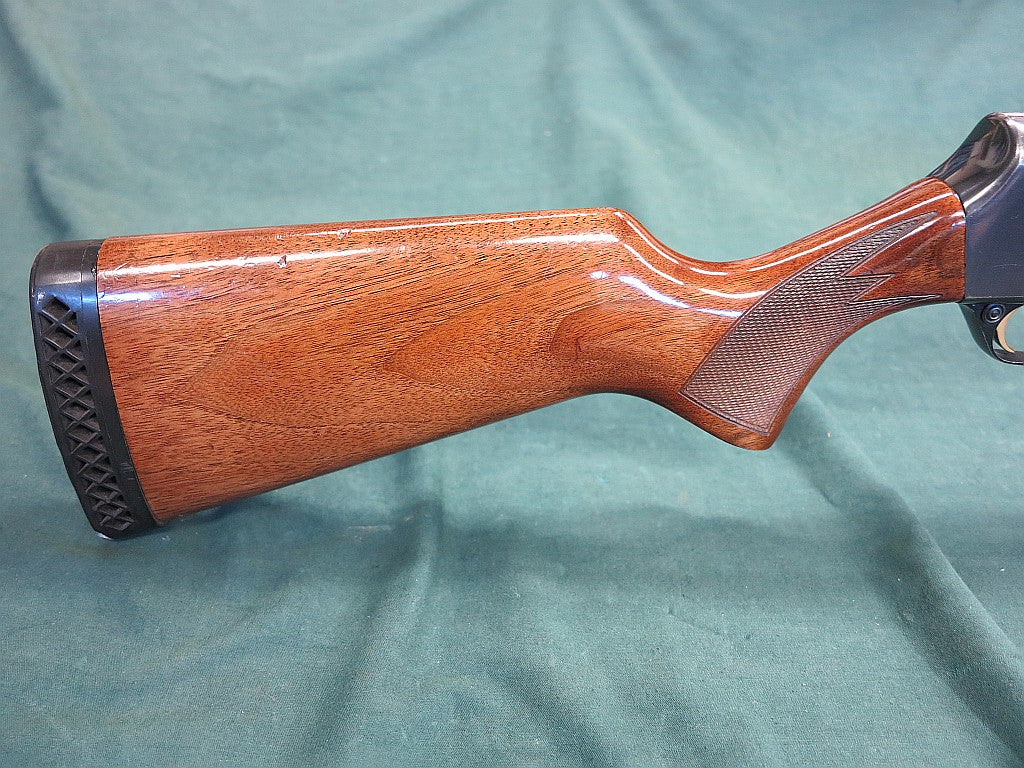 Browning A500 12/76