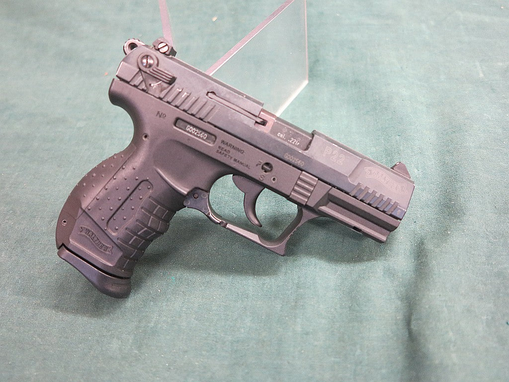 Walthr P22  22LR