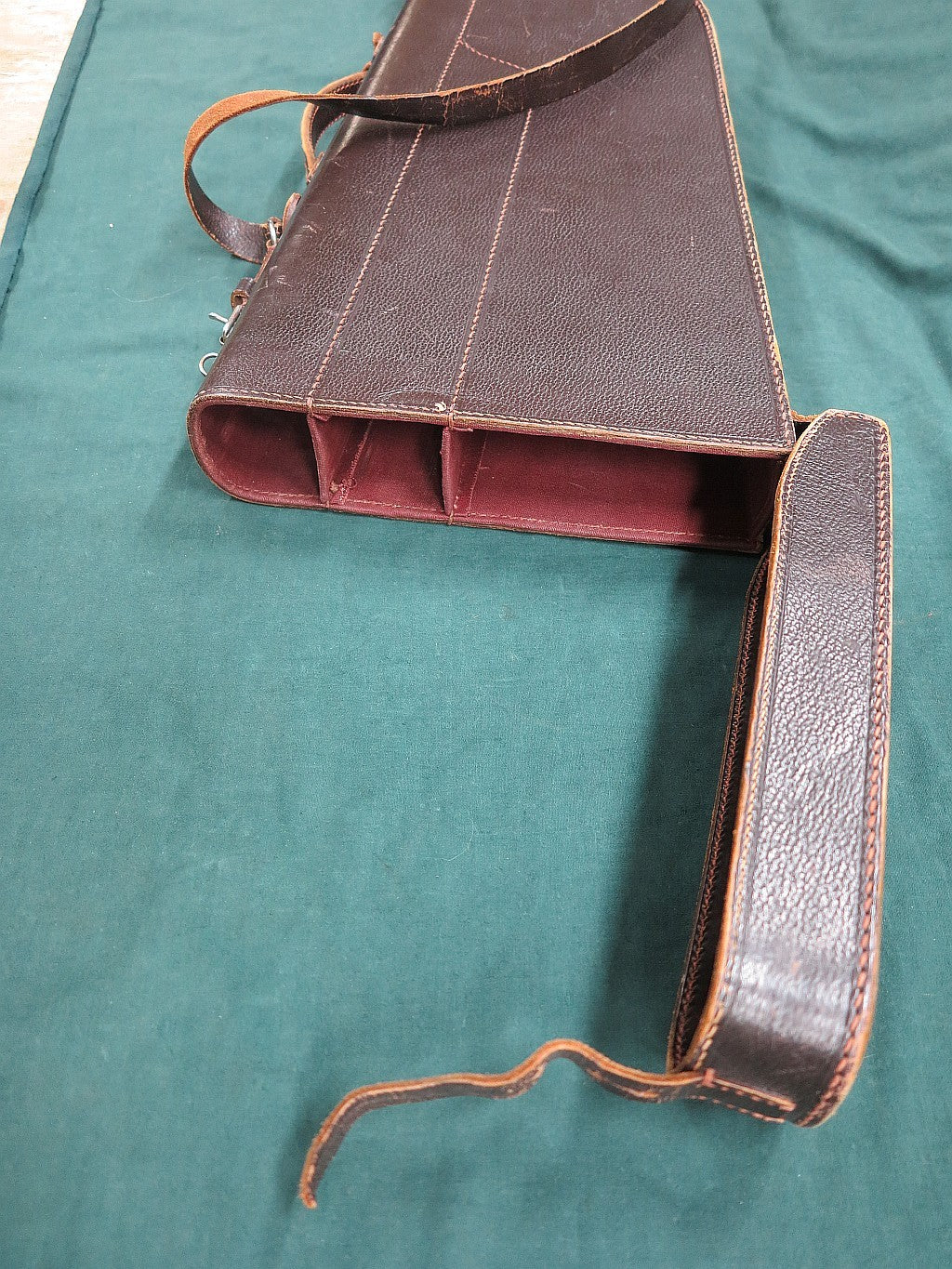 A bag for a combination weapon
