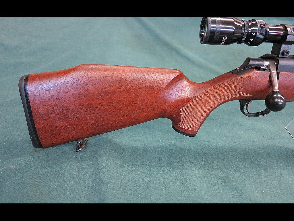 Tikka M558   243Win