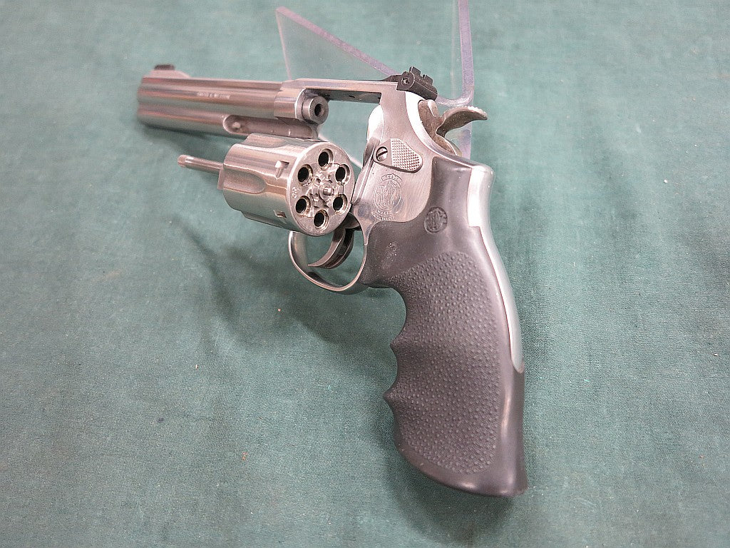Smith&Wesson Mod.617-3   22LR