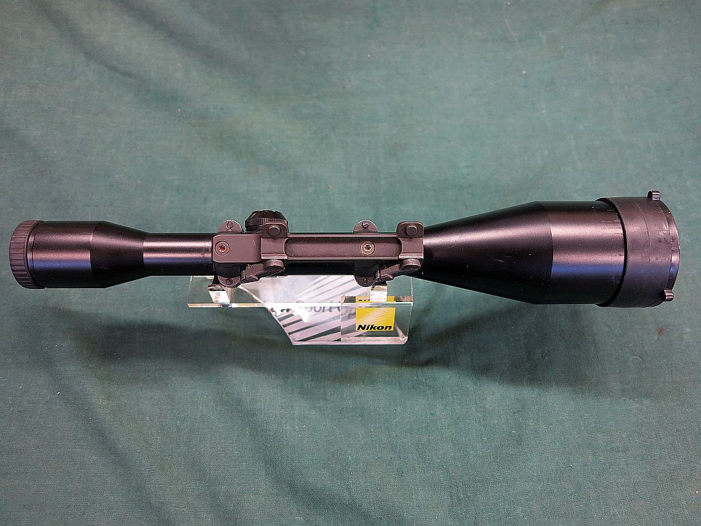 Zeiss Diatal-Z 8X56 ja Blaser jalka