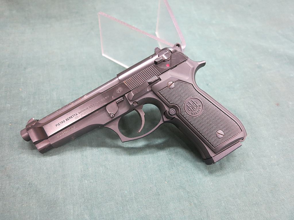 Beretta 92FS  9X19