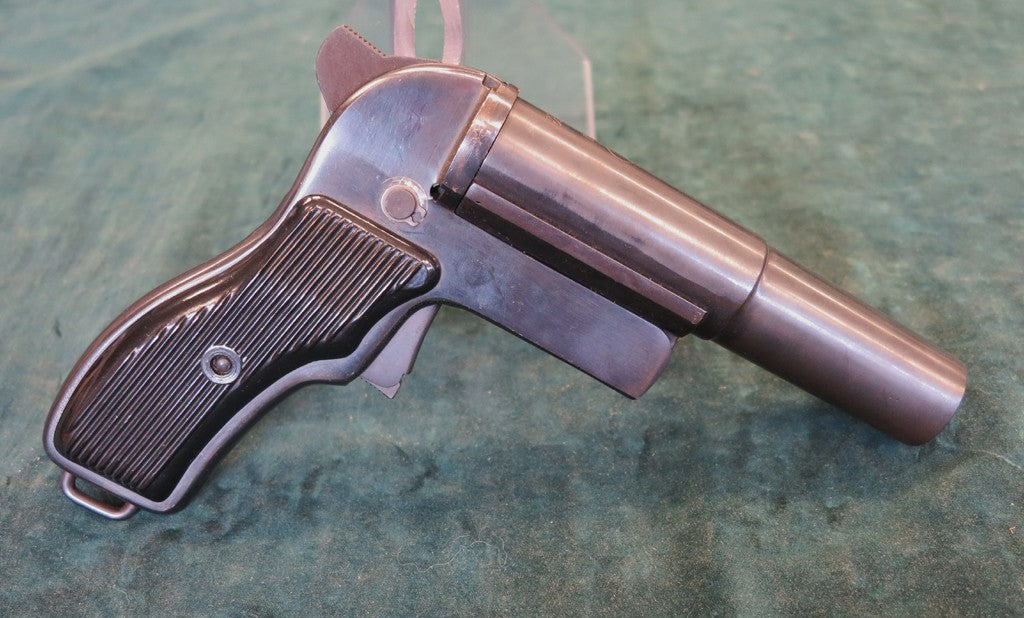 LIGHT PISTOL